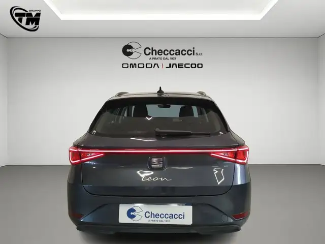 Seat Leon view 5