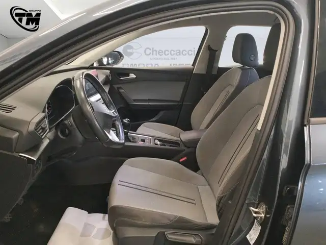 Seat Leon view 7