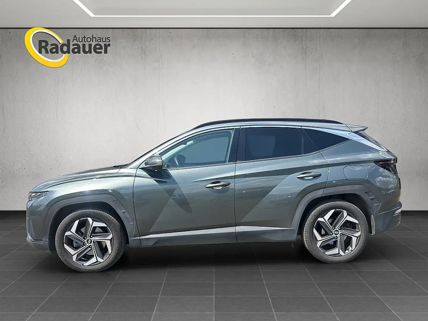 Hyundai TUCSON Tucson 1,6 T-GDI Plug-In Hybrid 4WD Prestige Li... Groen - 2