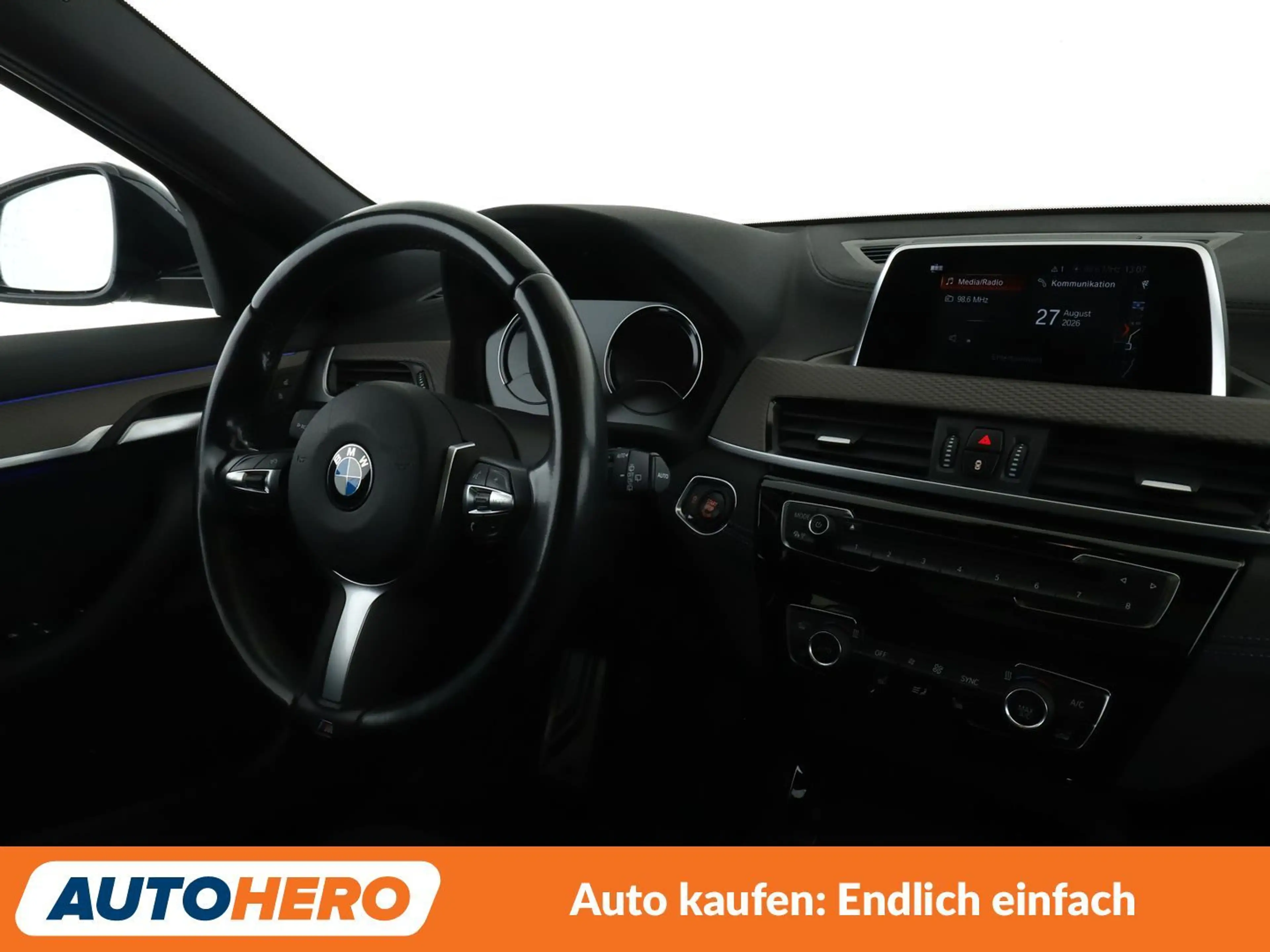 BMW X2 sDrive 18d M Sport X *NAVI*LED*TEMPO*PDC* — photo 13