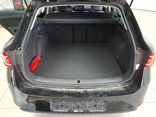 SEAT Leon view 15