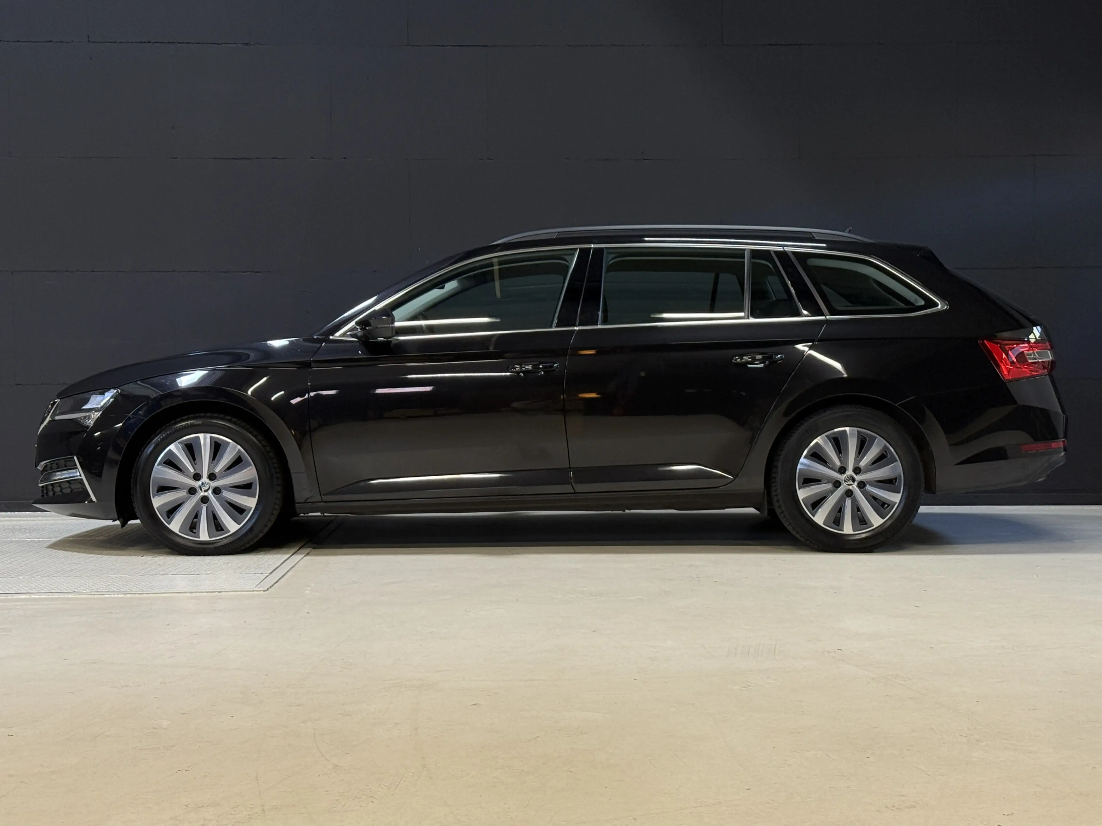 Skoda Superb Combi 1.4 TSI iV Business Edition Plus | Trekhaak — photo 3