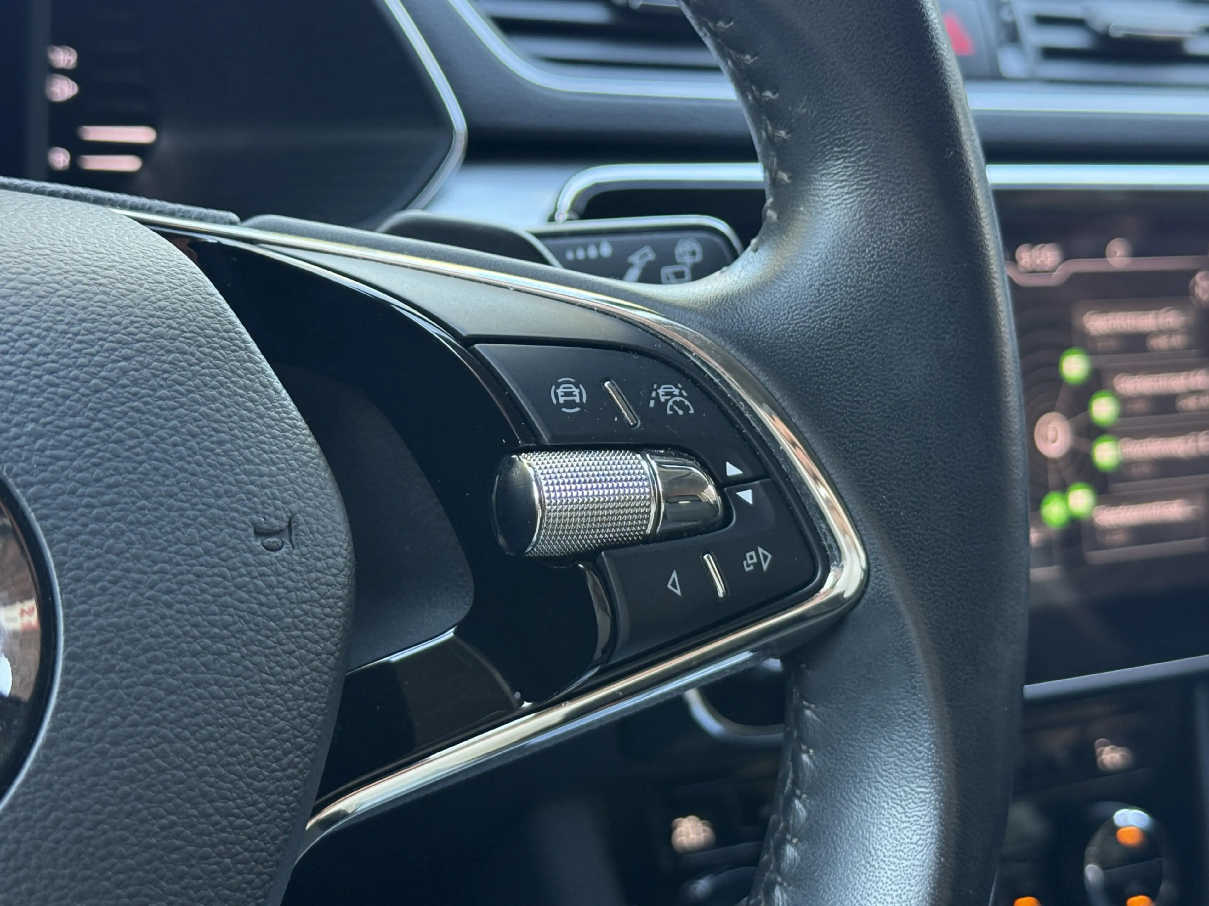Skoda Superb Combi 1.4 TSI iV Business Edition Plus | Trekhaak — photo 24
