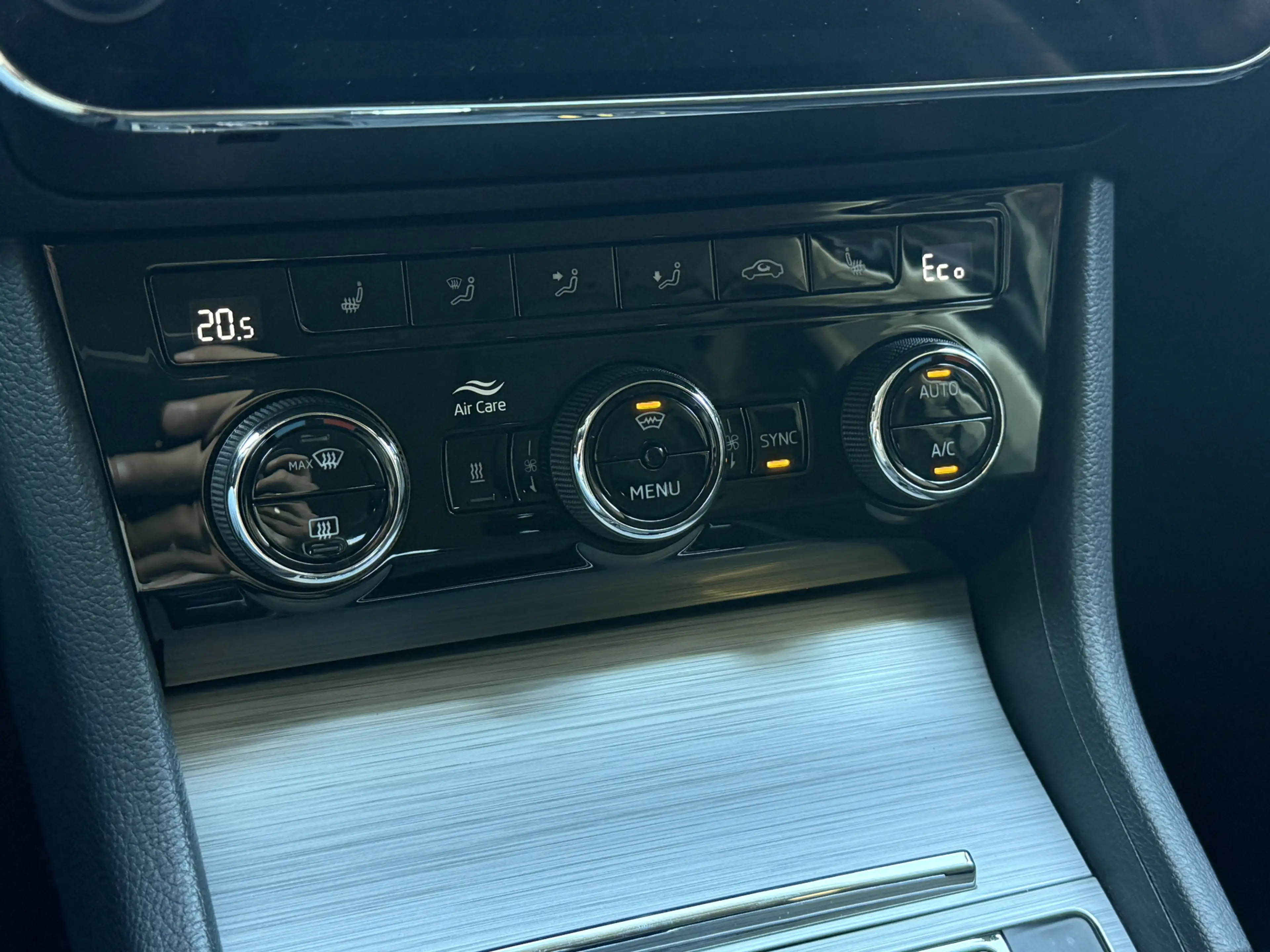 Skoda Superb Combi 1.4 TSI iV Business Edition Plus | Trekhaak — photo 28