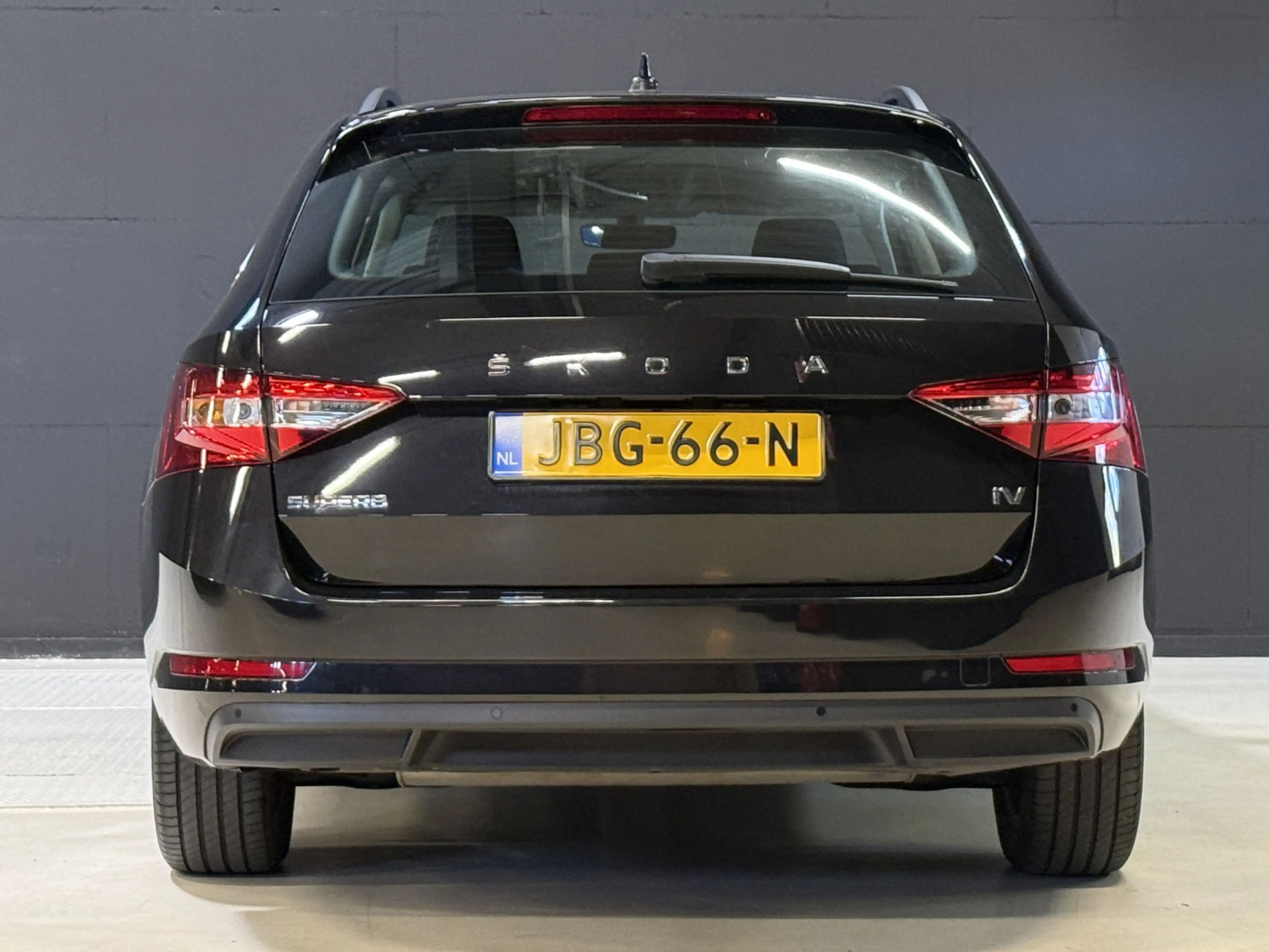 Skoda Superb Combi 1.4 TSI iV Business Edition Plus | Trekhaak — photo 14