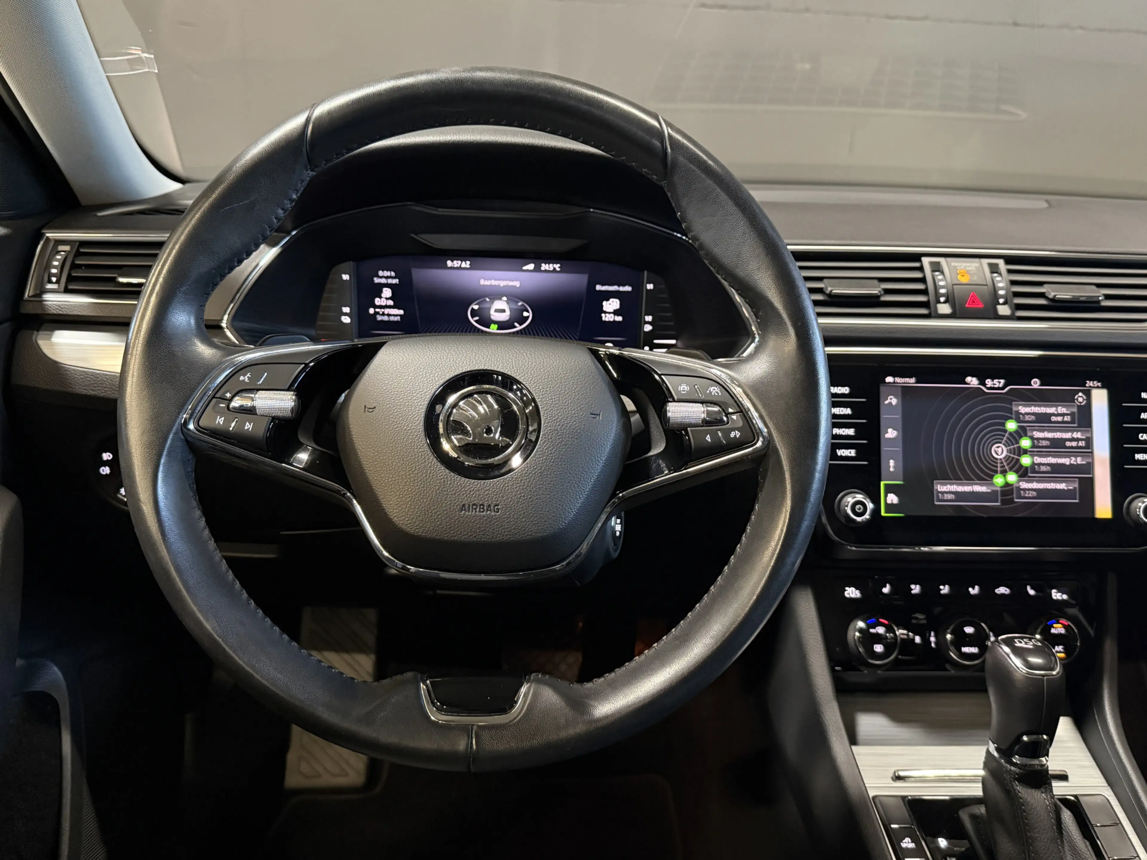 Skoda Superb Combi 1.4 TSI iV Business Edition Plus | Trekhaak — photo 19