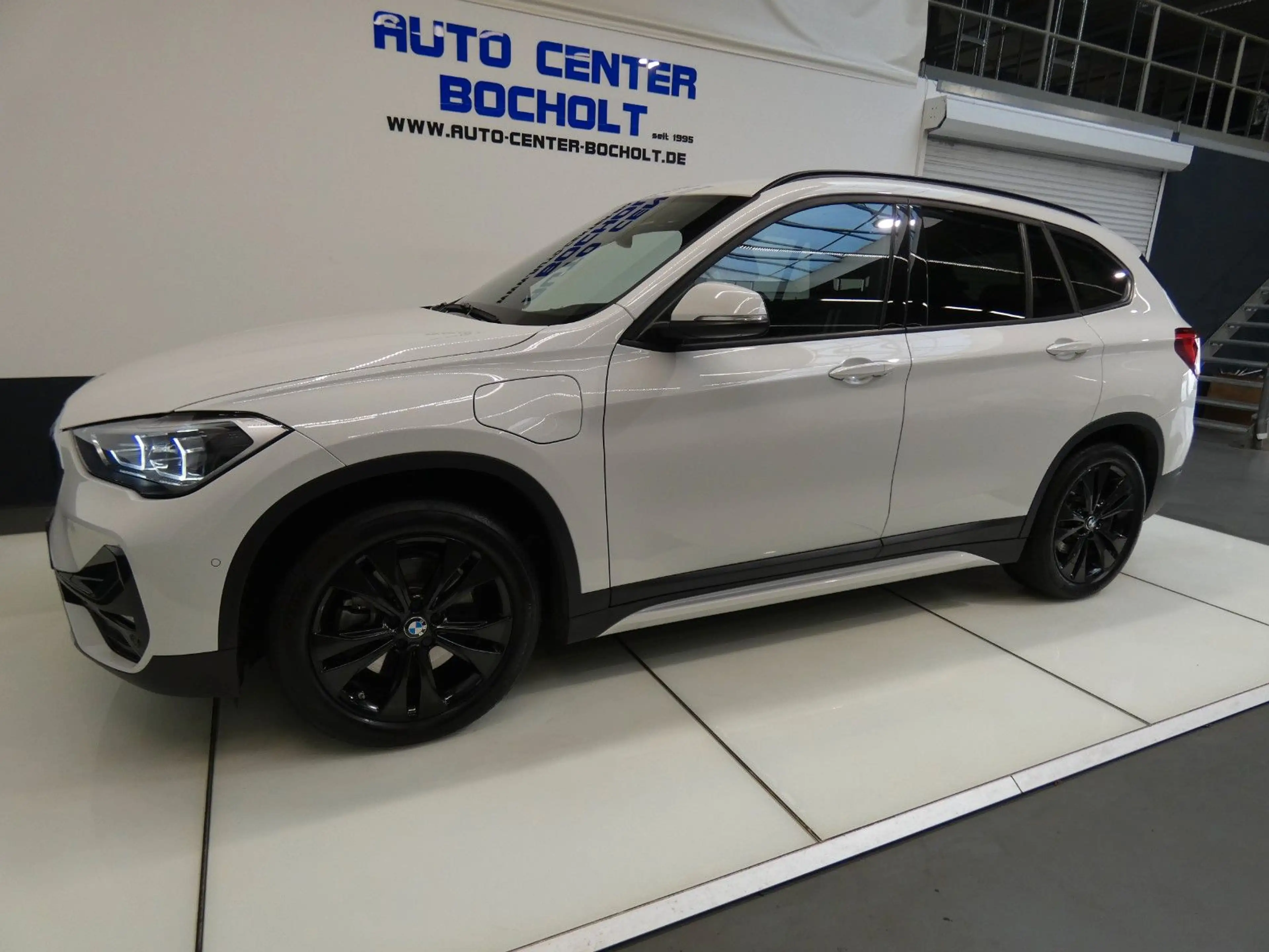BMW X1 xDrive 25 e Sport Line*Aut*Navi*RFKamera*PDC — photo 15