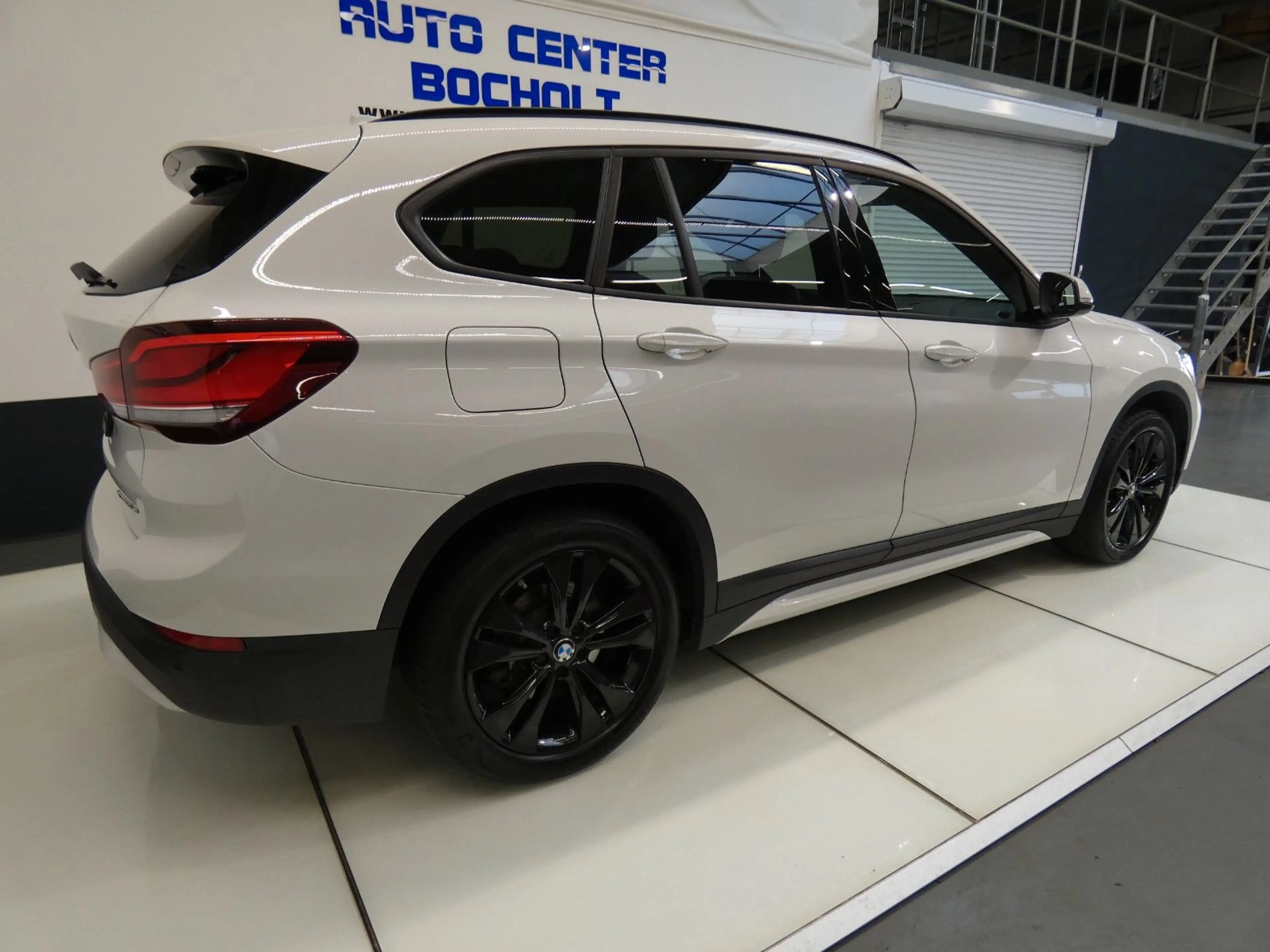 BMW X1 xDrive 25 e Sport Line*Aut*Navi*RFKamera*PDC — photo 7