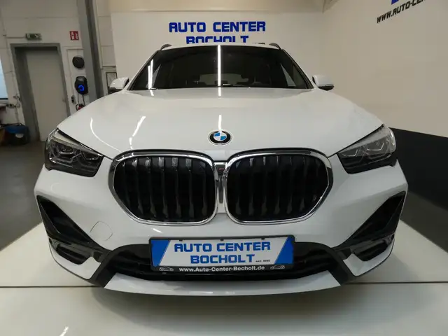 Bmw X1 xDrive 25 e Sport Line*Navi*Kamera*AHK
