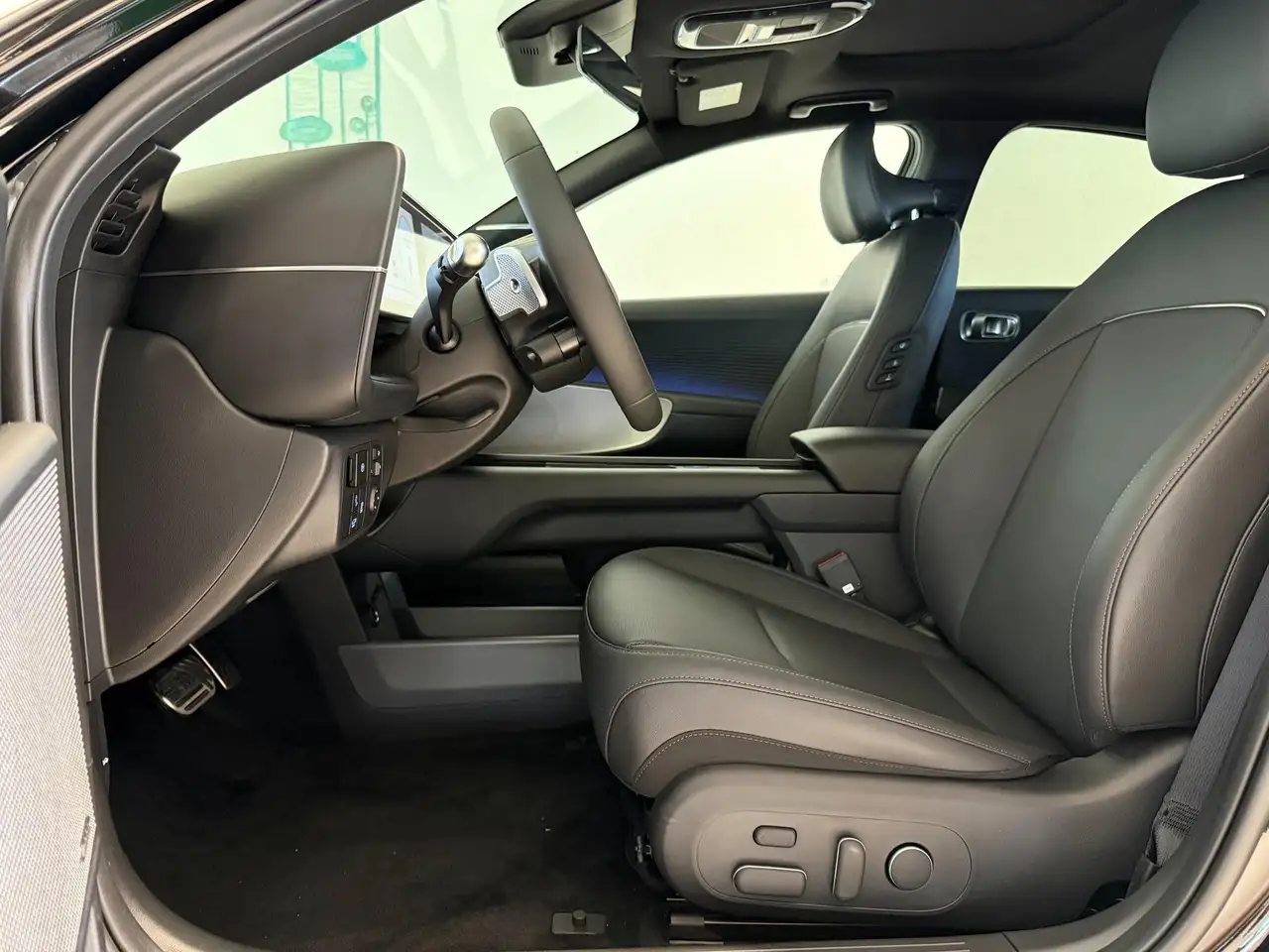 Hyundai Ioniq Top Line Long Range 77,4 kWh 4WD 239 kW (325 PS..., миниатюра 7