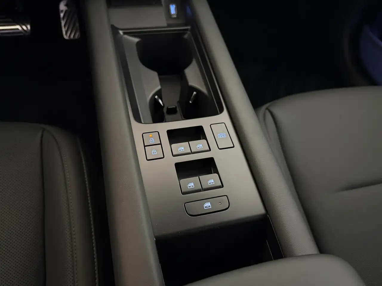 Hyundai Ioniq Top Line Long Range 77,4 kWh 4WD 239 kW (325 PS..., миниатюра 14