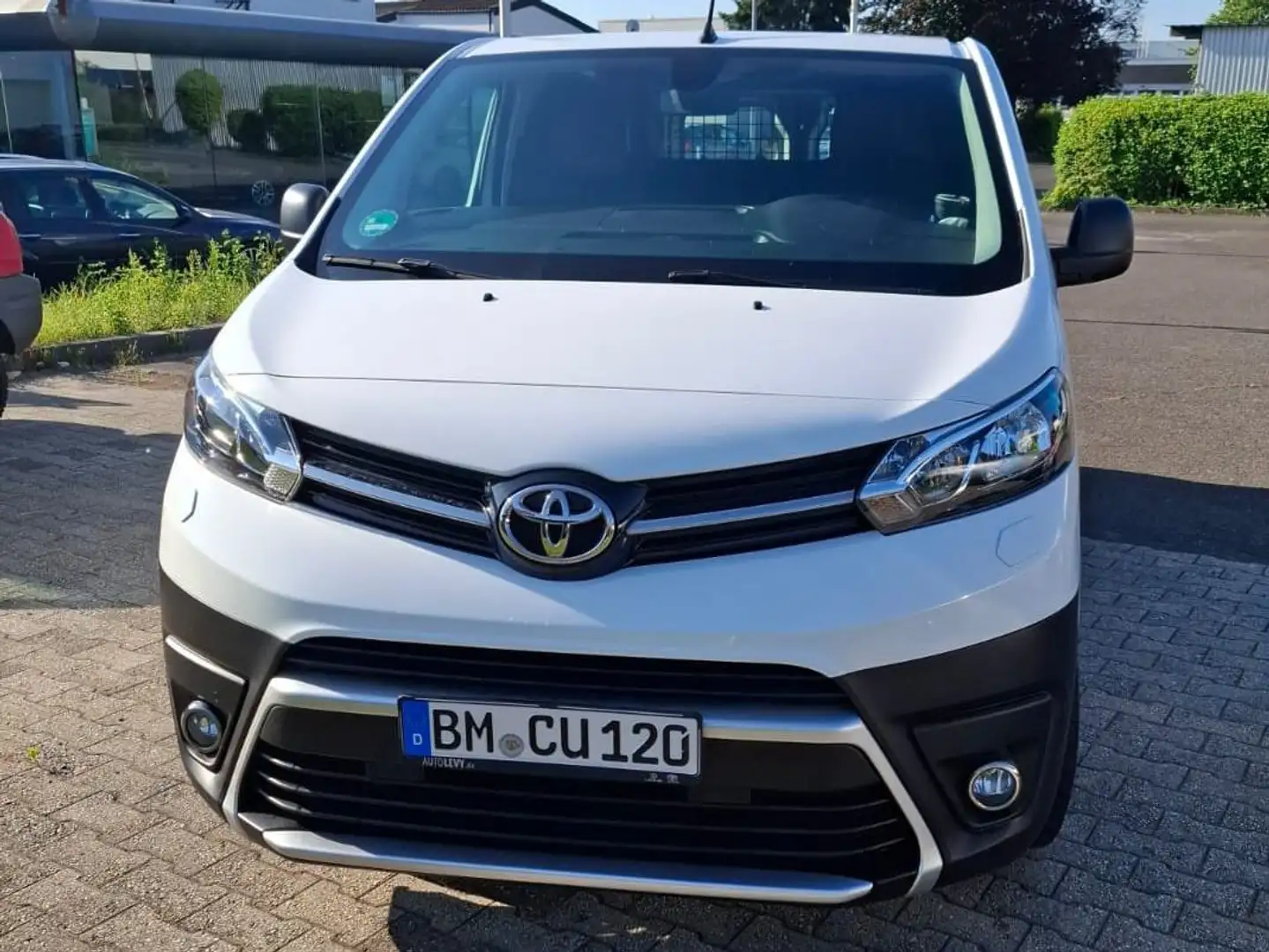 Toyota Proace Proace 1,5-l-D-4D Comfort compact Weiß - 1