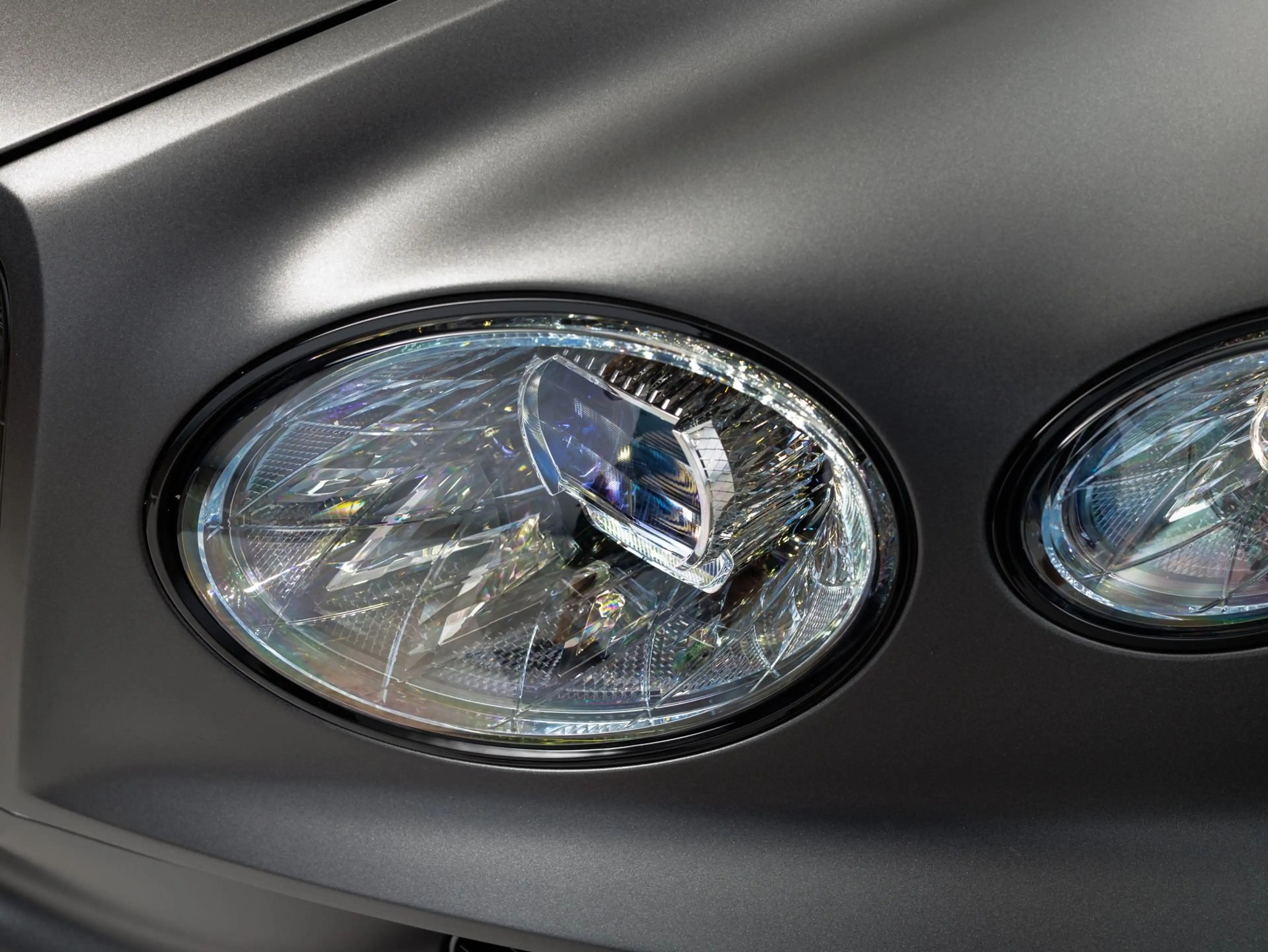 Bentley Bentayga V6 S Hybrid — photo 10