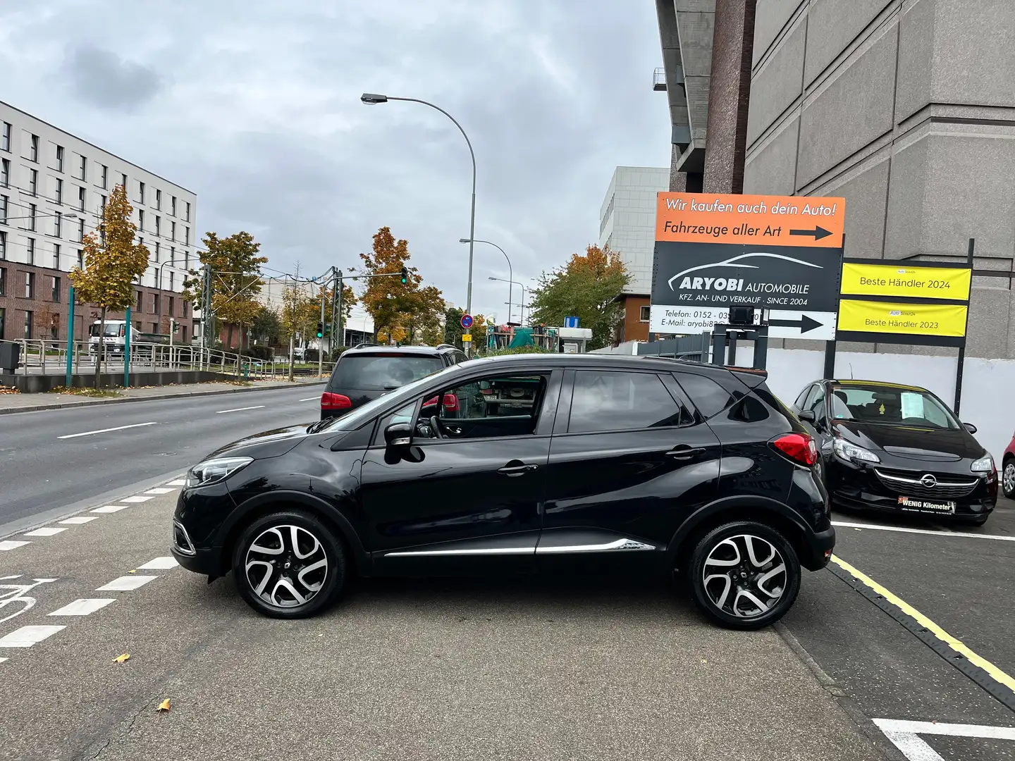 Renault Captur Luxe / 1 Jahr Garantie Incl. Schwarz - 2