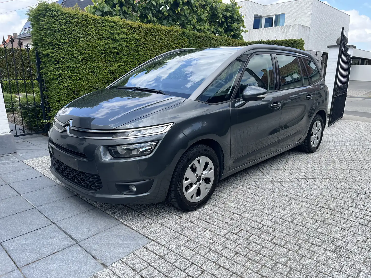 Citroen Grand C4 Picasso e-HDi 90 ETG6 7 Places Gris - 1