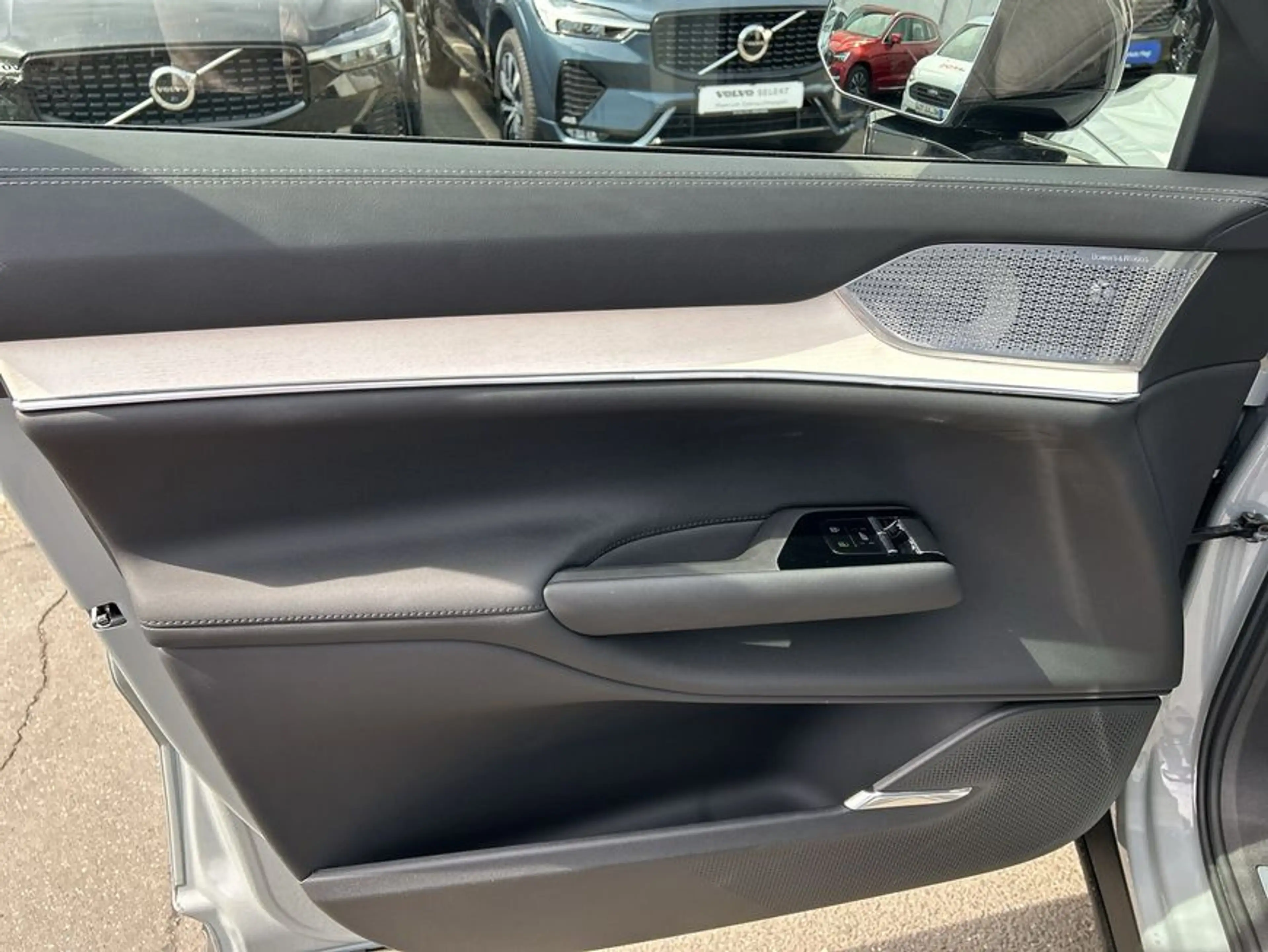 Volvo EX90 Twin Performance AWD Ultra (7-Sitzer) — photo 14