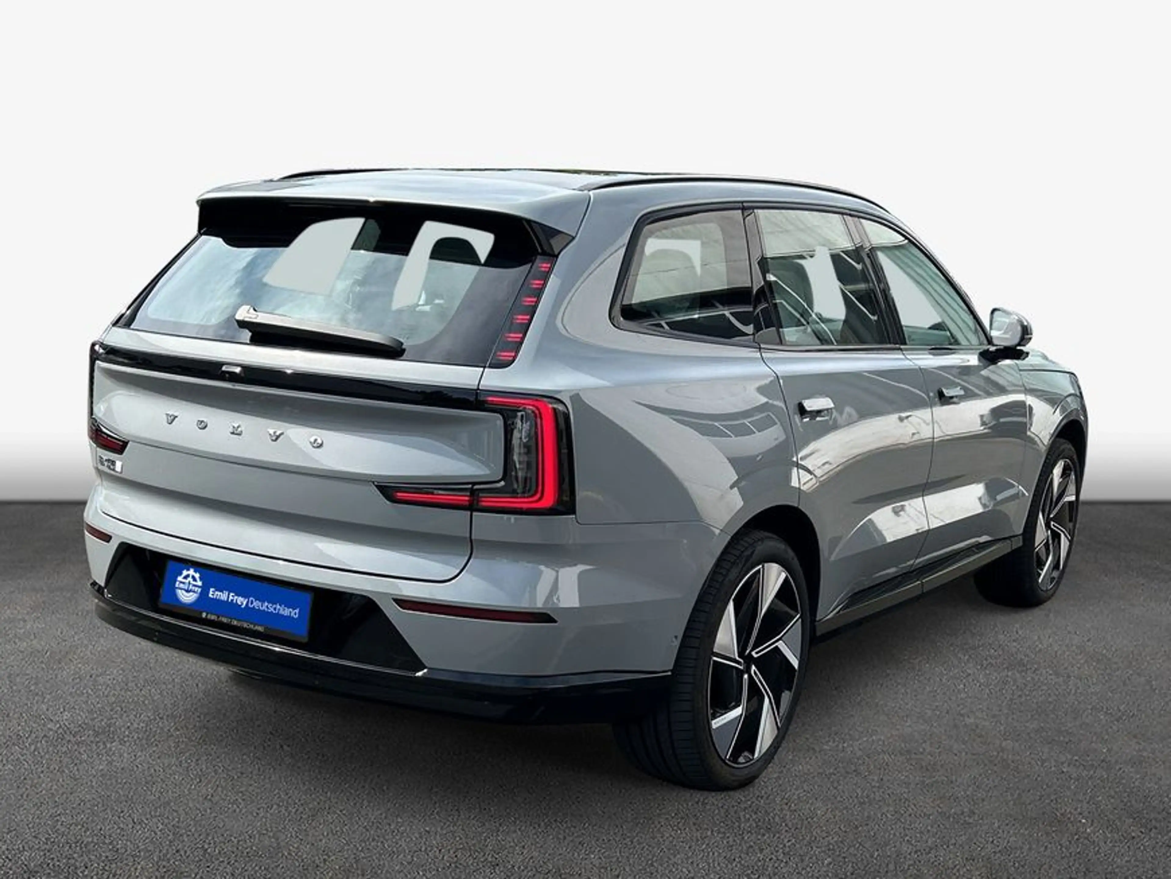 Volvo EX90 Twin Performance AWD Ultra (7-Sitzer) — photo 2