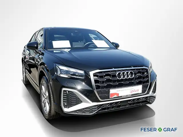 Audi Q2 view 2
