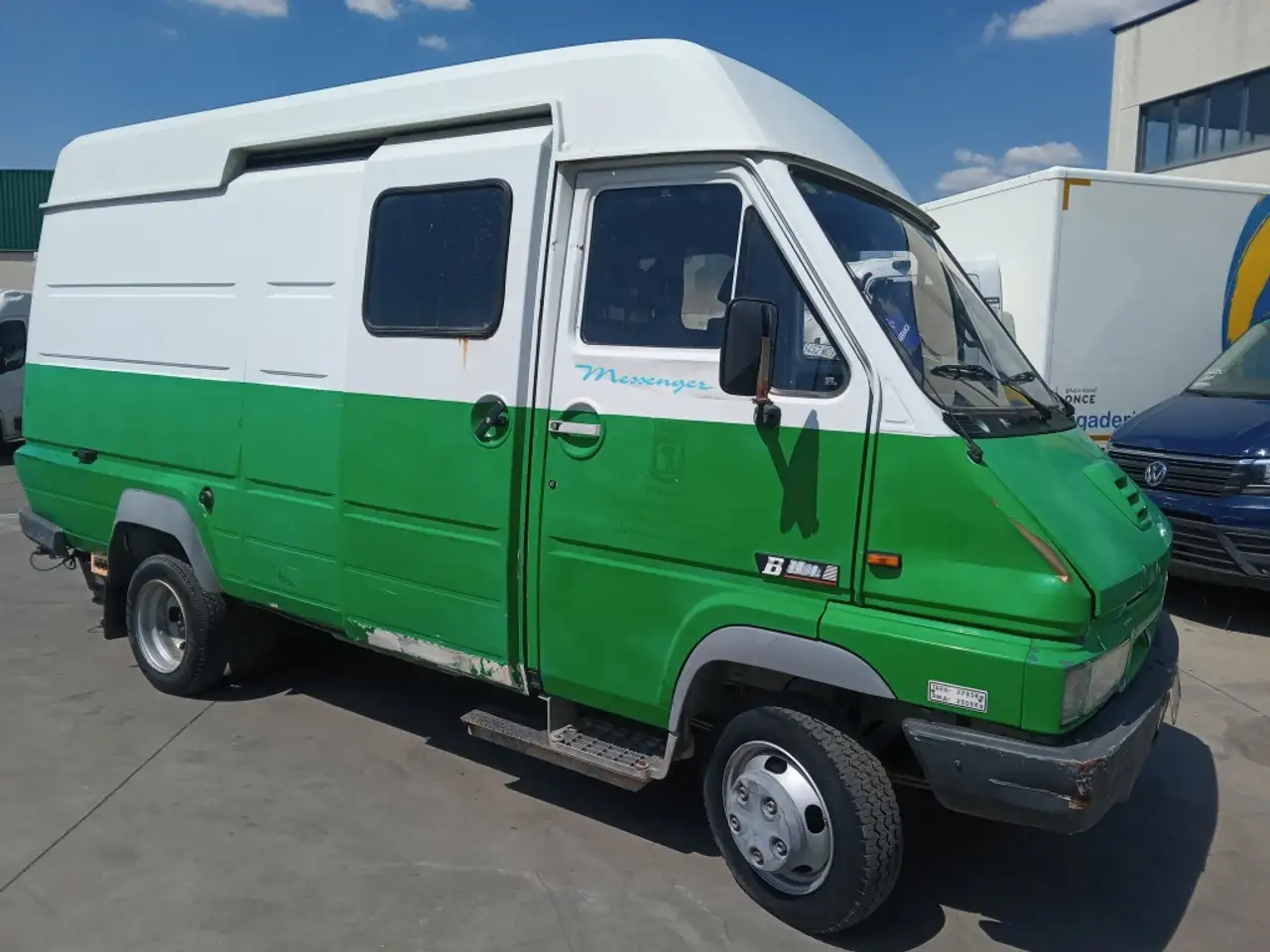 Renault Trafic 1400 Furgón Sobreelevado (TB2G), foto 5