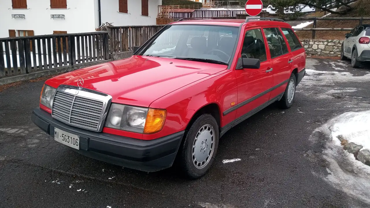 Mercedes-Benz 300 TE 4 MATIC, foto 1