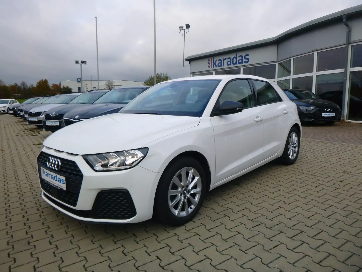 Audi A1 Sportback 35 TFSI AUT/NAV/PDC Weiß - 1