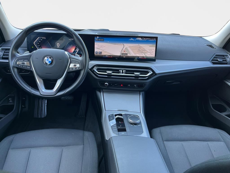 BMW 318 — photo 11