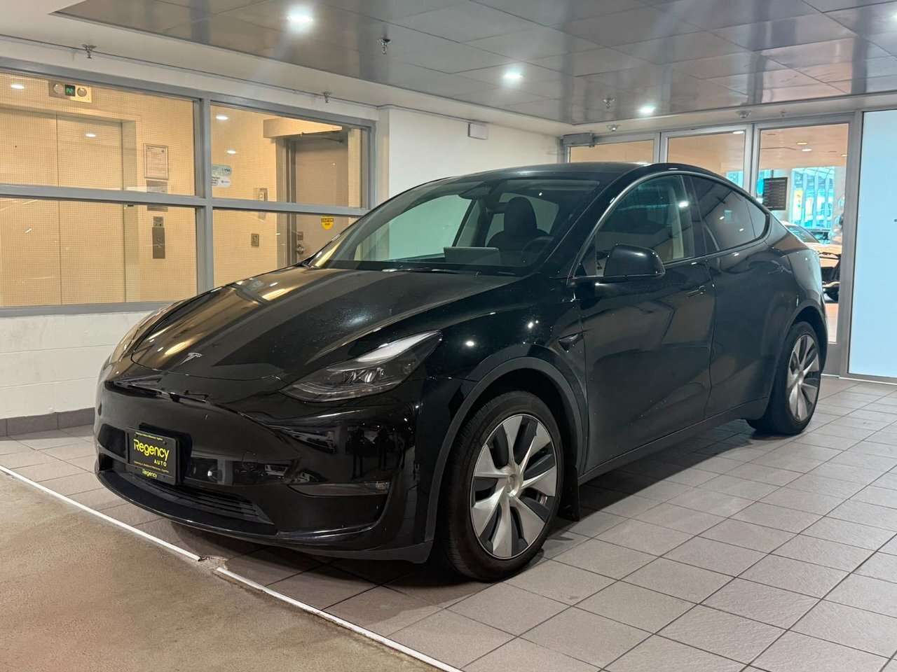 2024 Tesla Model Y Long Range Local | No Accidents | Electric | Long