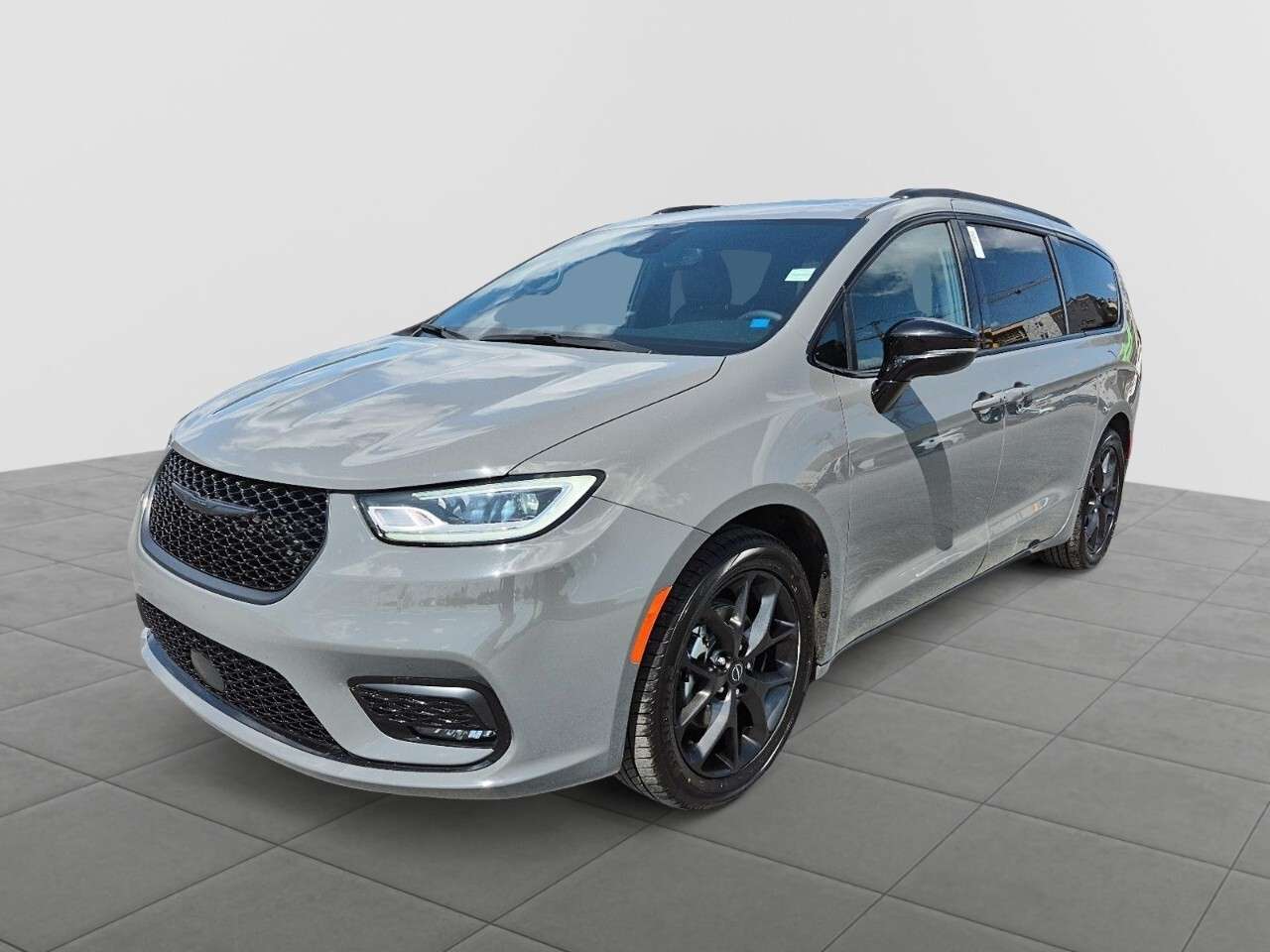 2025 Chrysler Pacifica Limited | V6 | Leather | Sunroof