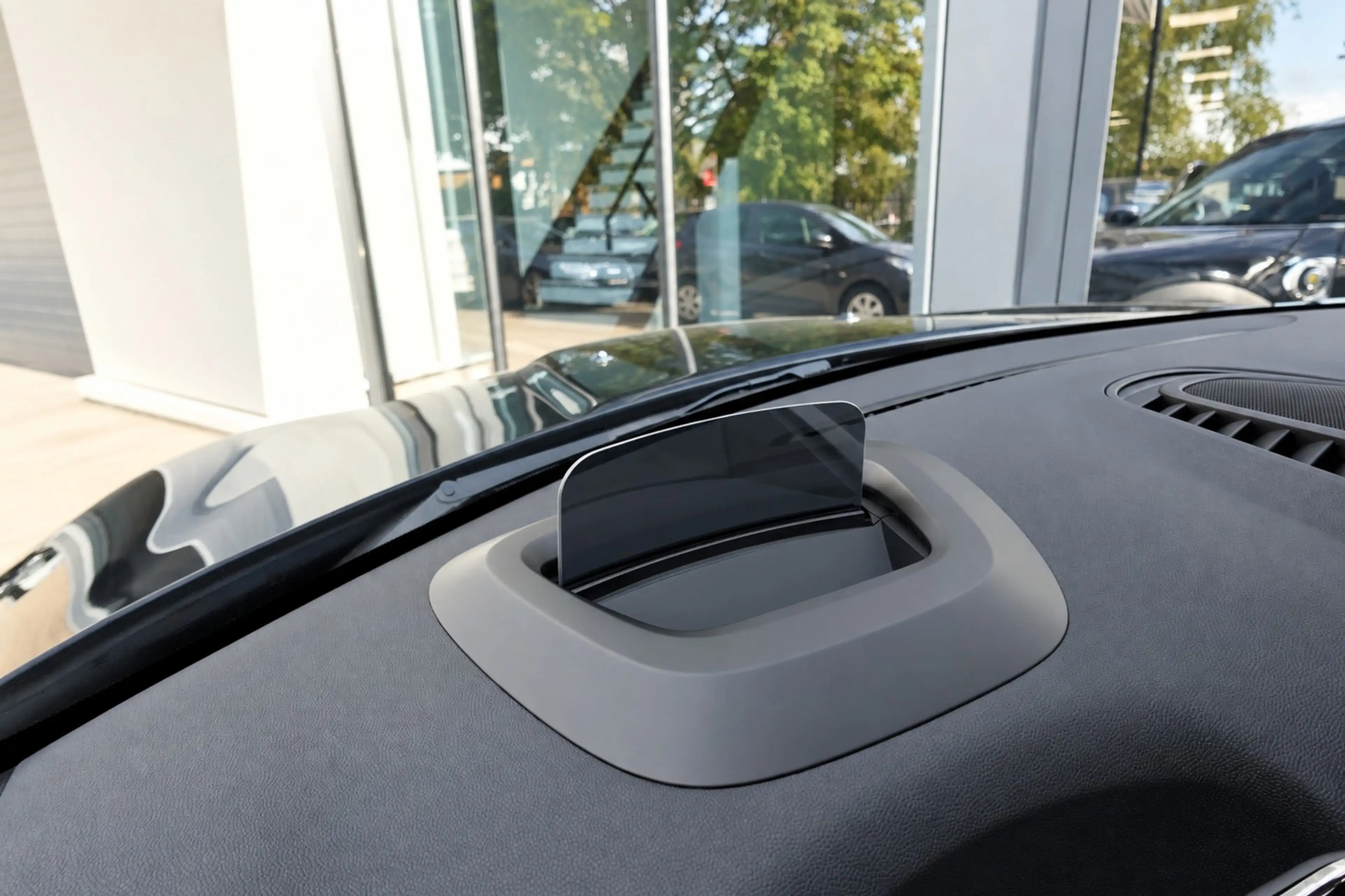 MINI Cooper SE Countryman 1.5 ALL4 Essential PANO H&K HUD — photo 14