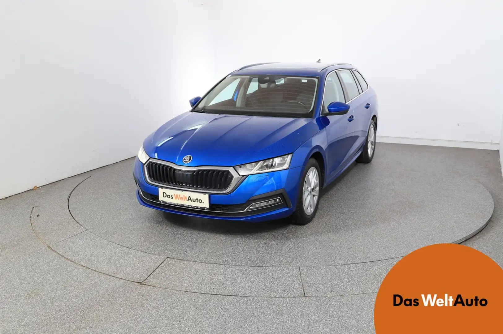 Skoda Octavia Premium TSI ACT Blauw - 1