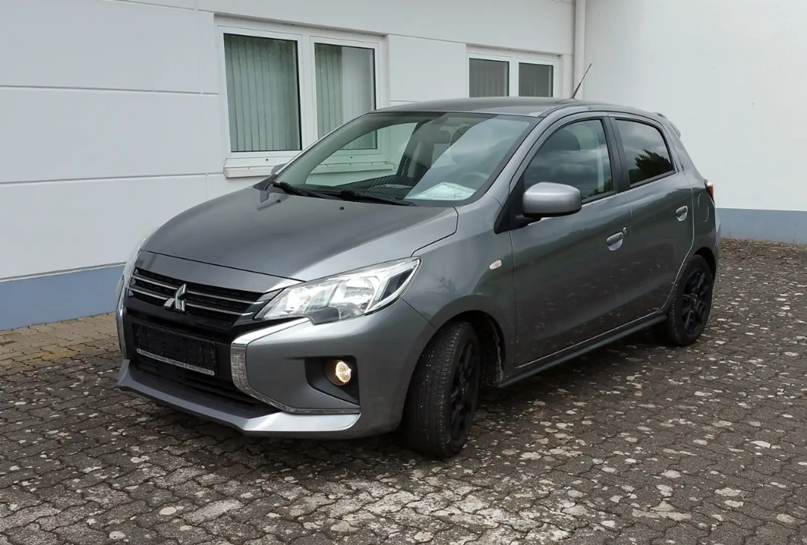 Mitsubishi Space Star Spirit+ 1.2 Navi/SHZG/DAB Grau - 1