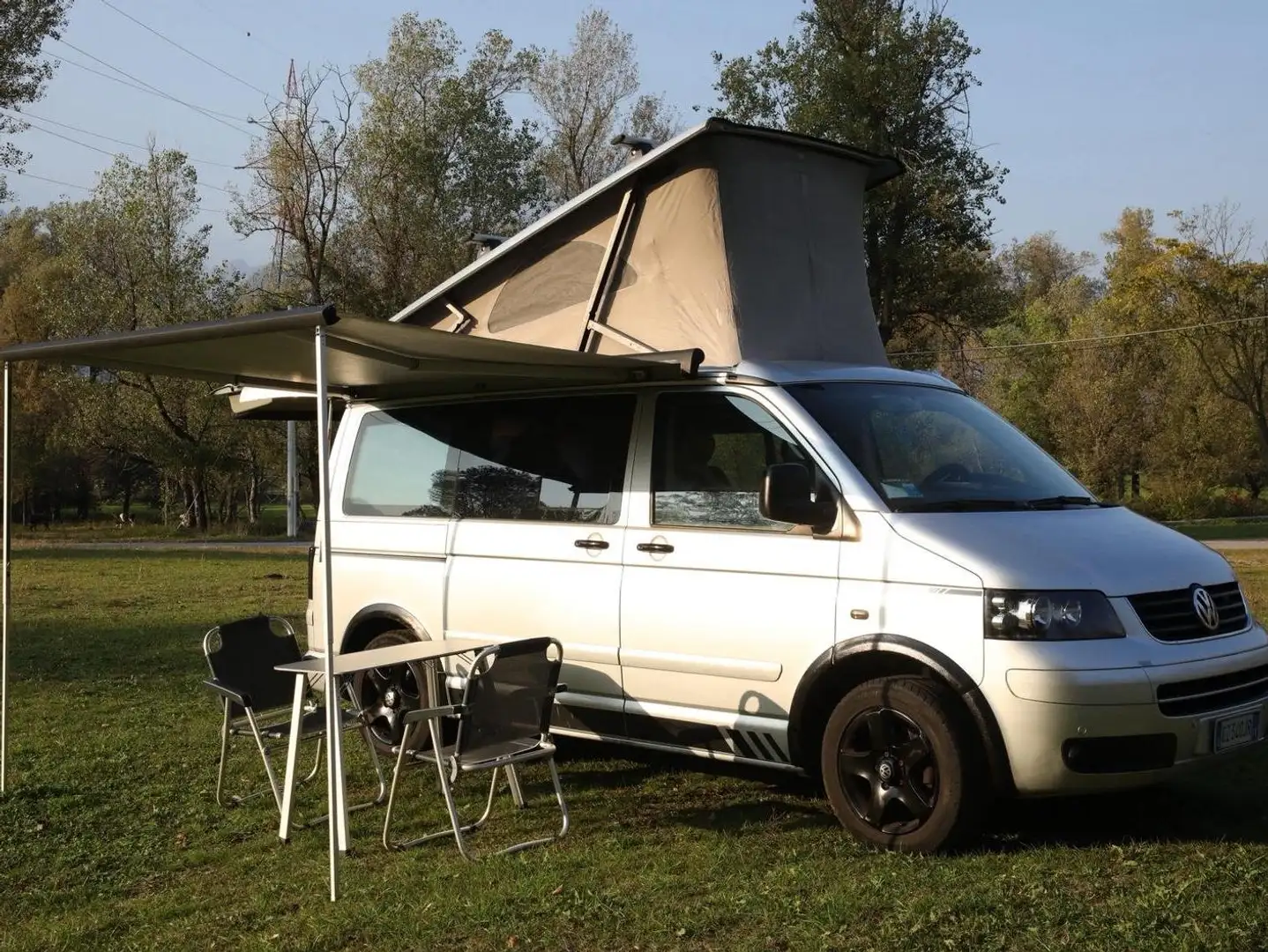 Volkswagen T5 California California srebrna - 1