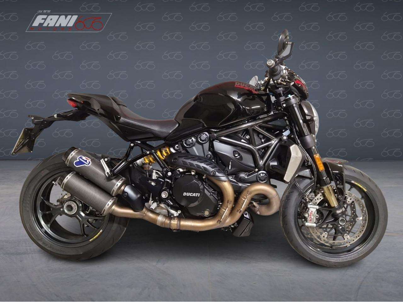 Ducati Monster 1200 R