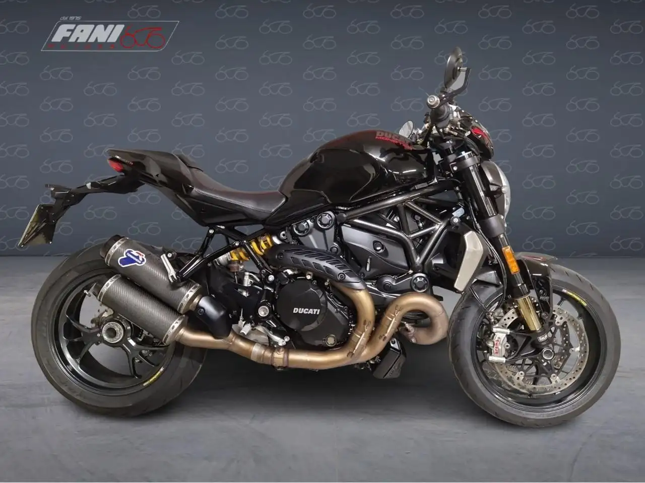 Ducati Monster 1200