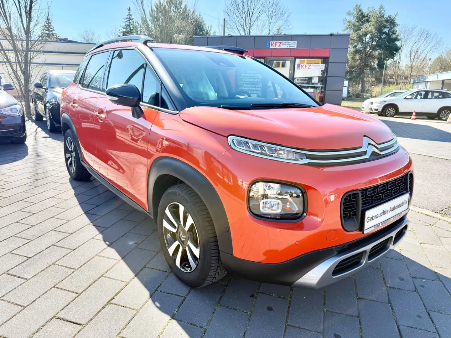 Citroen C3 Aircross Shine,Navi,Klima,Sitzheizung,Hängerk Orange - 2