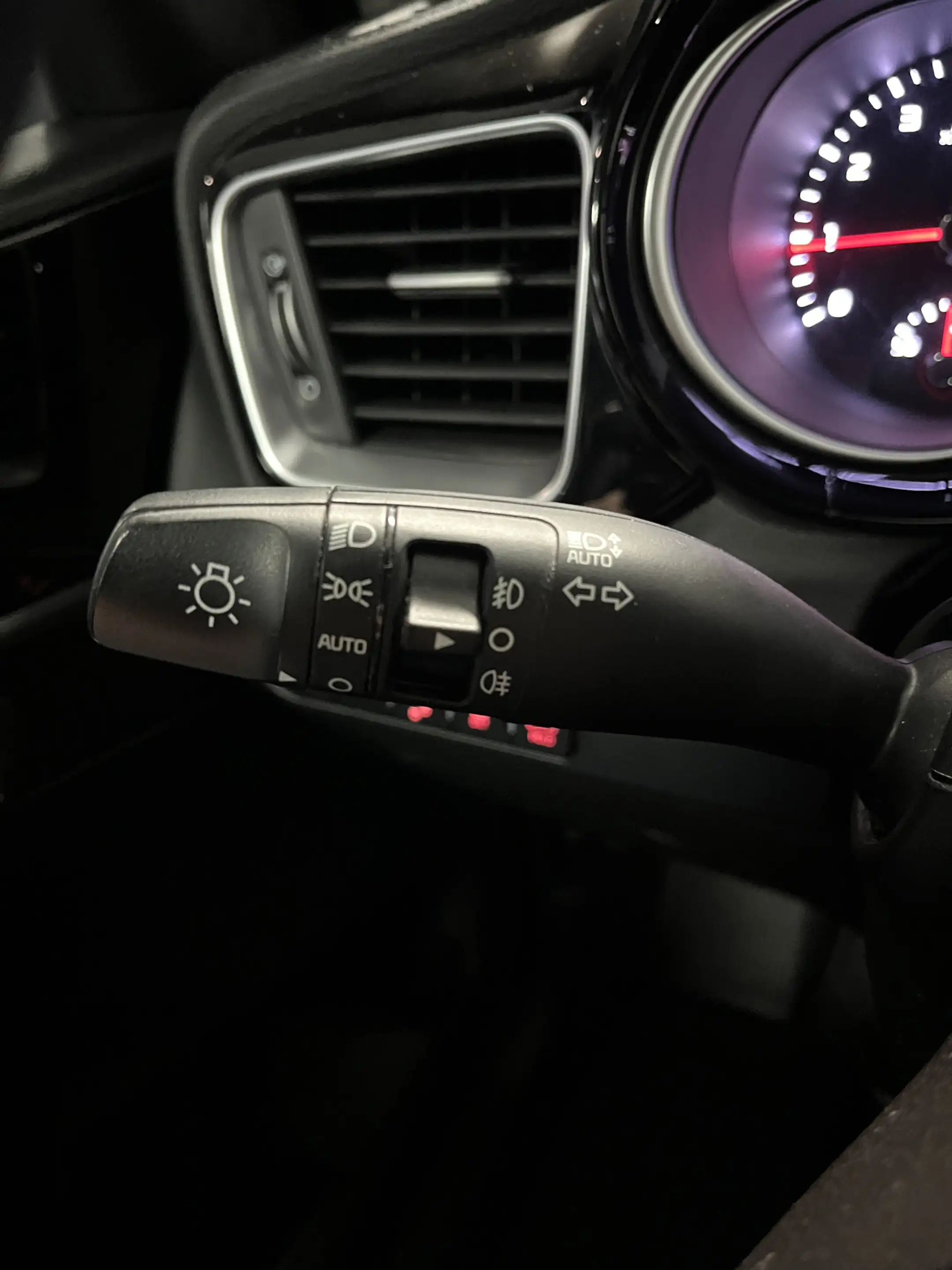 Kia Ceed SW / cee'd SW Sportswagon 1.0 T-GDi DynamicPlusLine 1E EIGN/ECC/ — photo 27