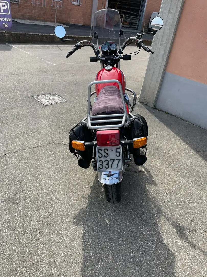 Moto Guzzi V 35 custom Rood - 2