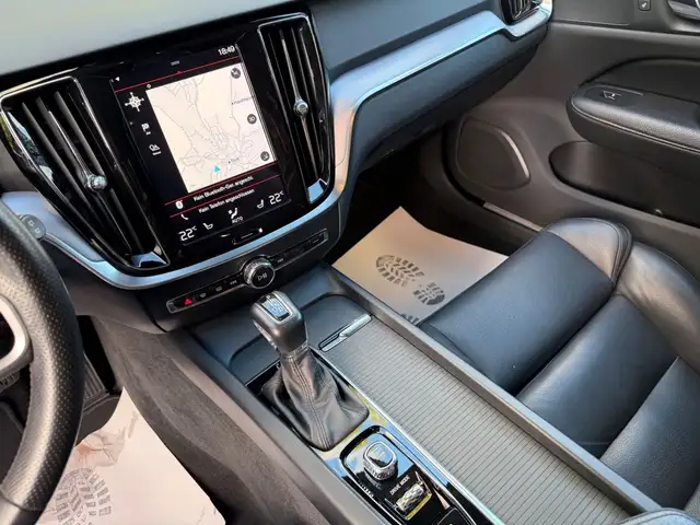 Volvo V60 view 14