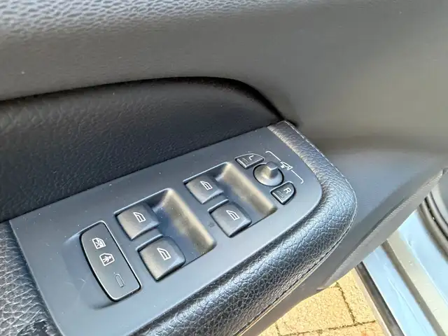 Volvo V60 view 12