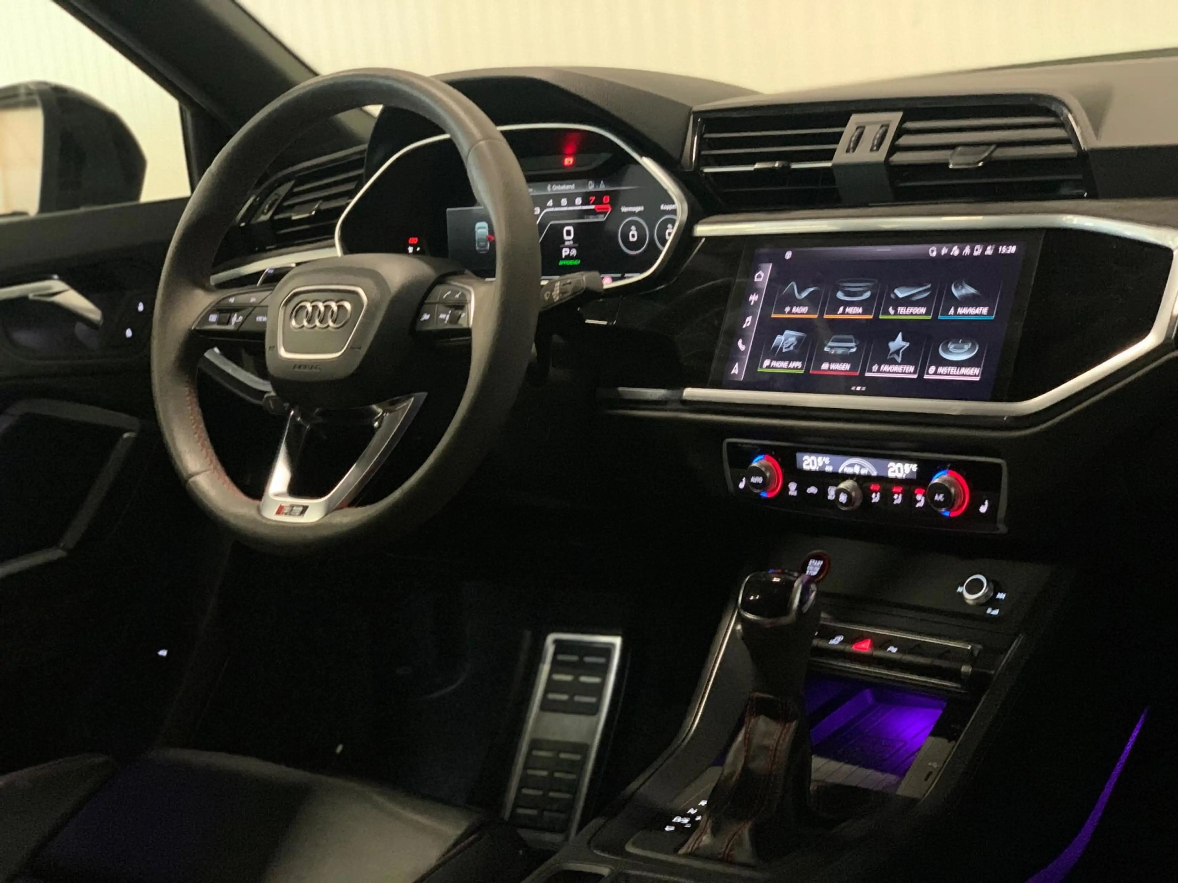 Audi RS Q3 RSQ3 Sportback TFSI | PANO | 360 CAMERA | TREKHAAK — photo 17