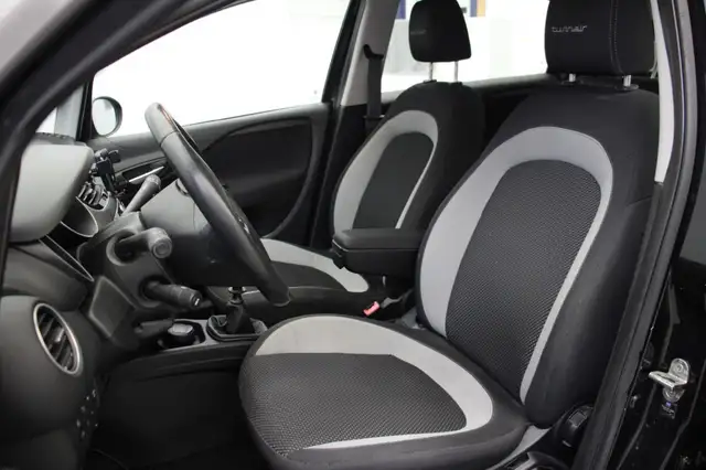 Fiat Punto Evo view 8