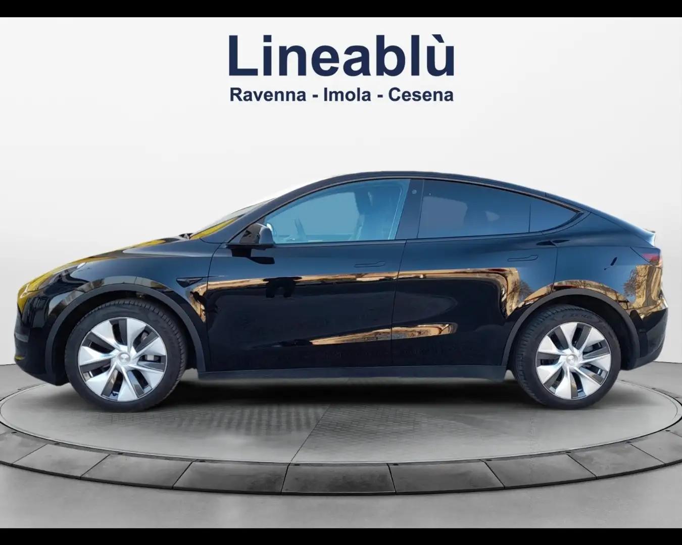 Tesla Model Y Long Range AWD Noir - 2