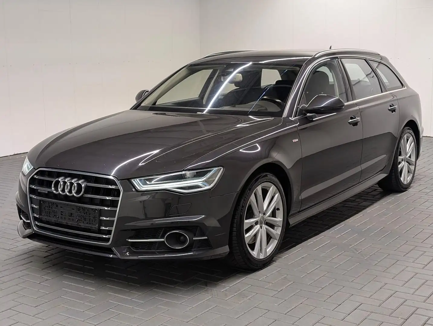 Audi A6 Avant S-line Für Gewerbe, Ex-/Import Grigio - 1