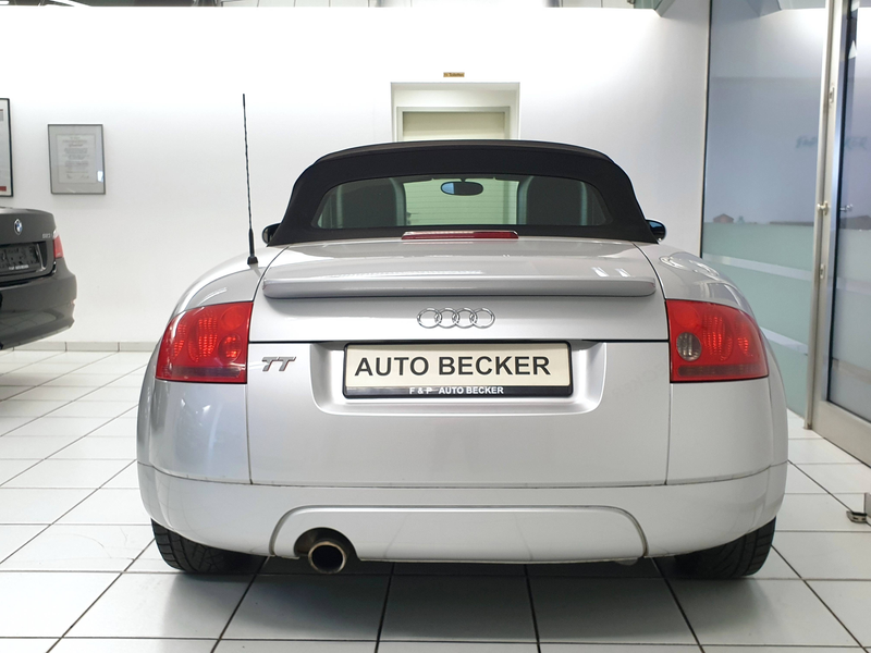 Audi TT TT Cabrio 1.8 T Automatik 2.Hand Navi Xenon Leder — photo 5