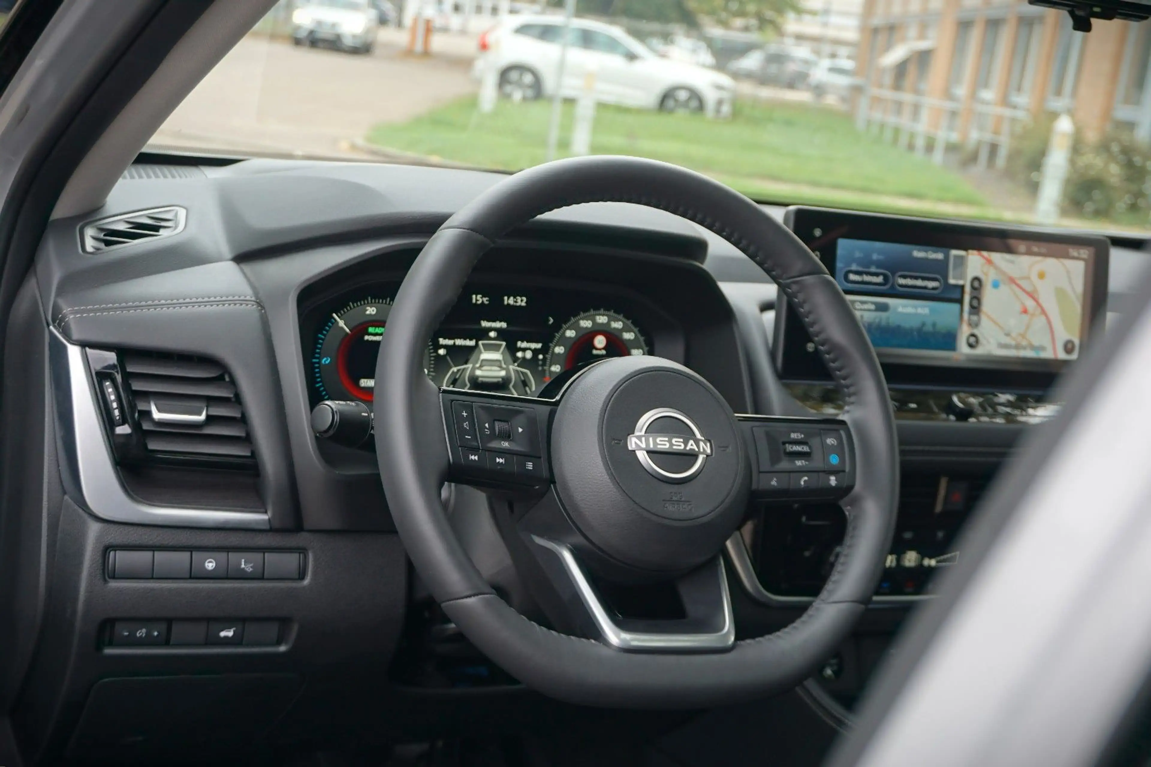 Nissan X-Trail e-Power e-4orce Tekna / Bose / 20" / 360 — photo 8
