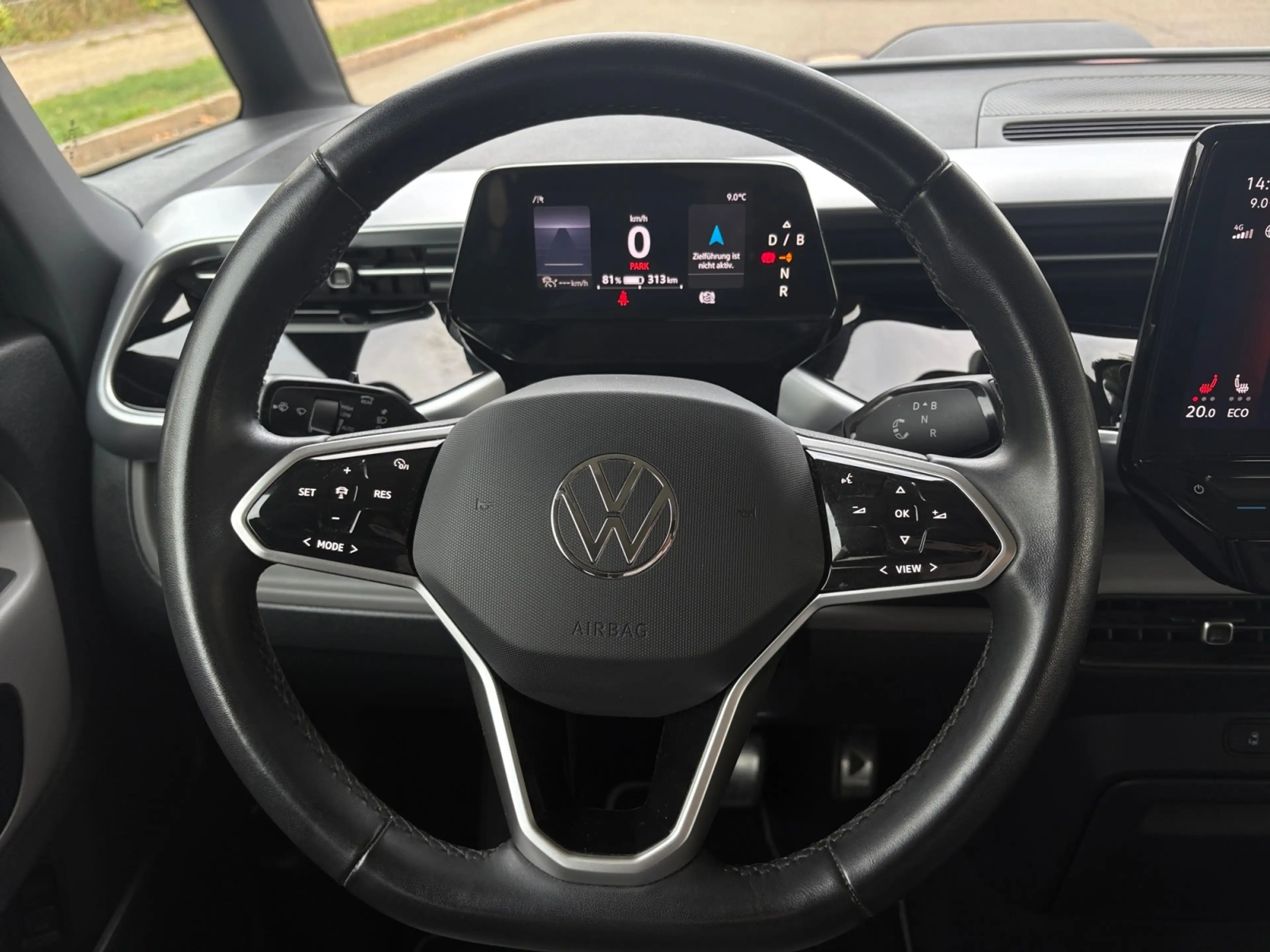 Volkswagen ID. Buzz Pro 150 KW AHK Kamera — photo 12