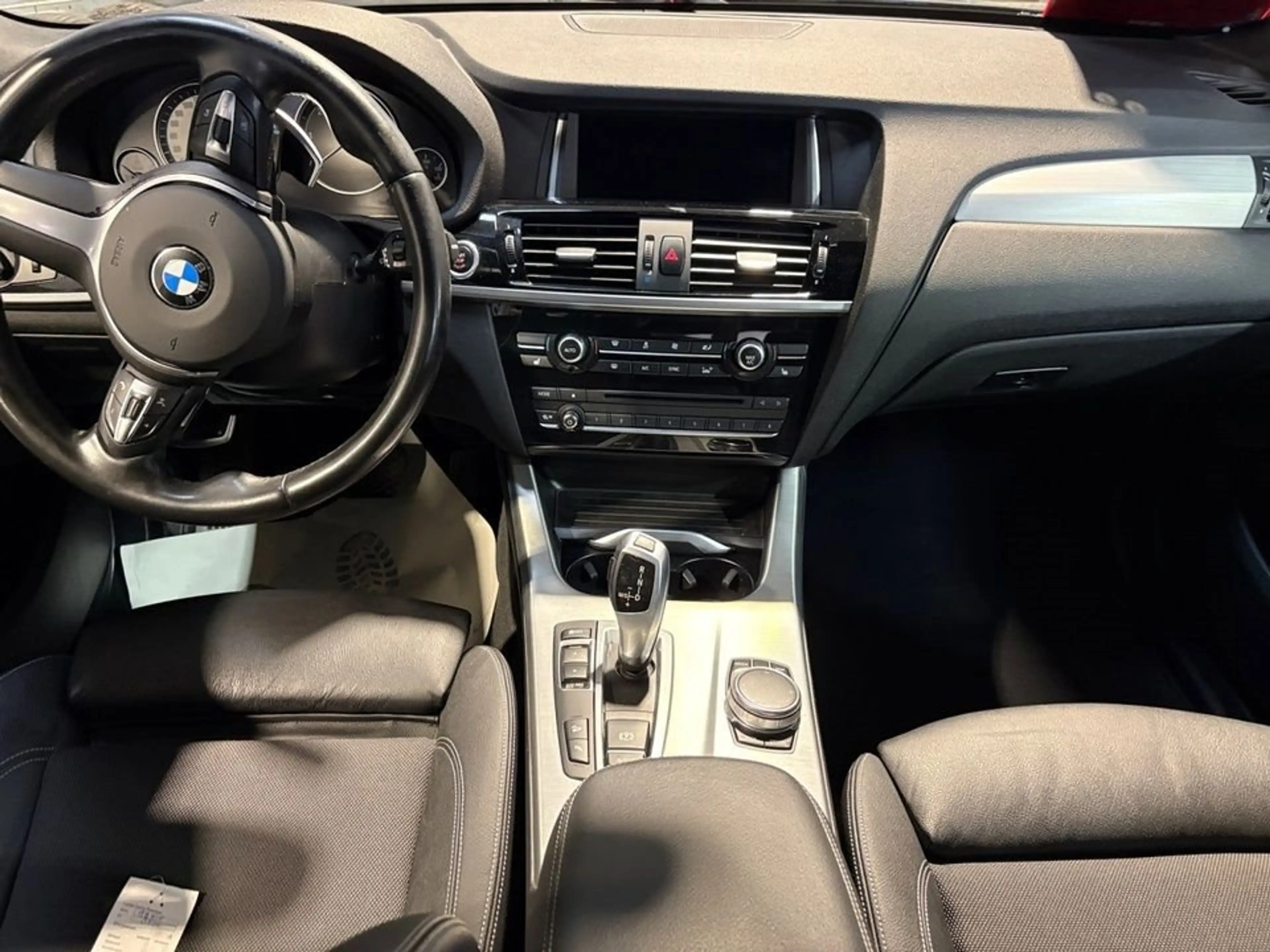 BMW X3 xDrive20d M SPORT + 1.HAND — photo 8