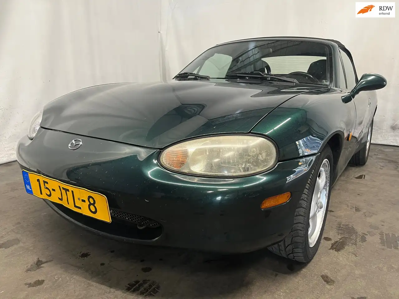Mazda MX-5 1.6i 2WD SCHADEAUTO!!, foto 1