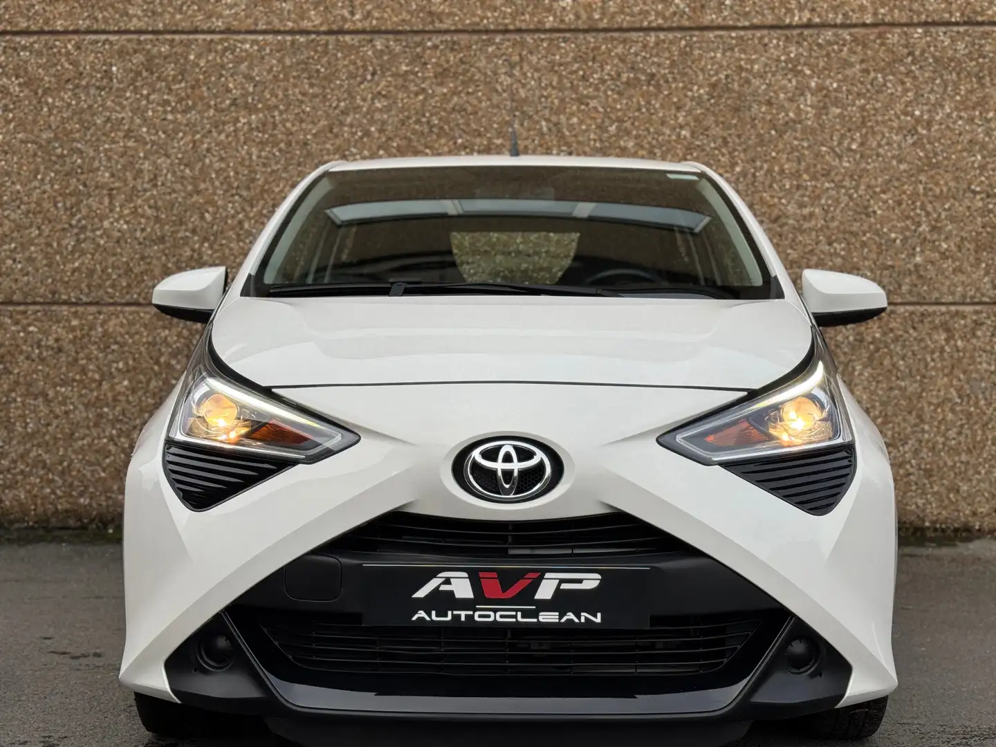 Toyota Aygo 1.0i VVT-i X-play/Airco/Caméra/Garantie 12mois Blanc - 2