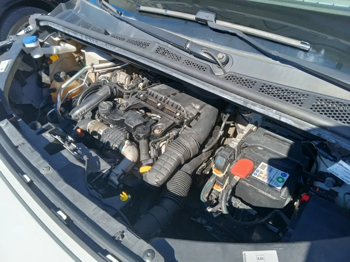 Peugeot Partner 1.5BlueHDI Pro Standard 600kg 75 Blanco - 2